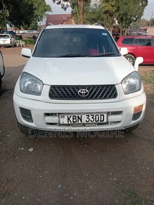 Toyota RAV4 2004 White
