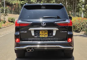 Lexus LX 2016 Black
