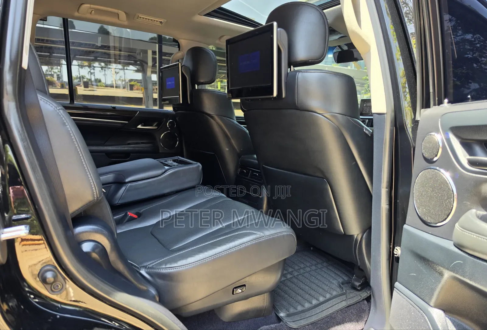 Lexus LX 2016 Black