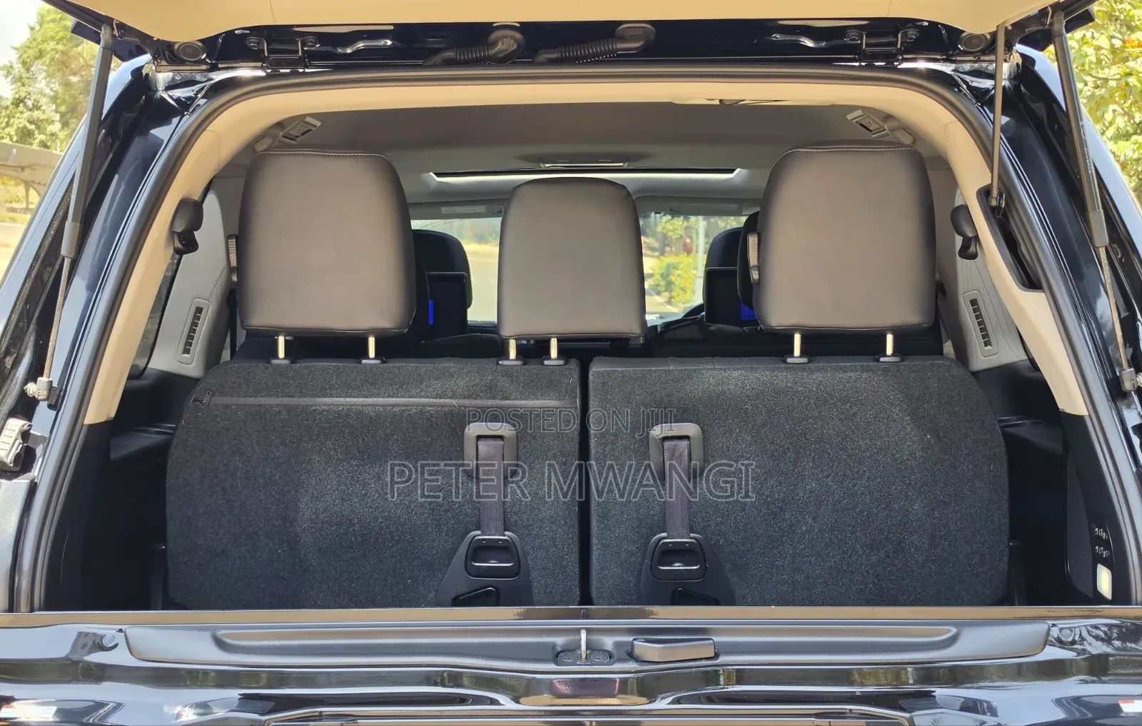 Lexus LX 2016 Black