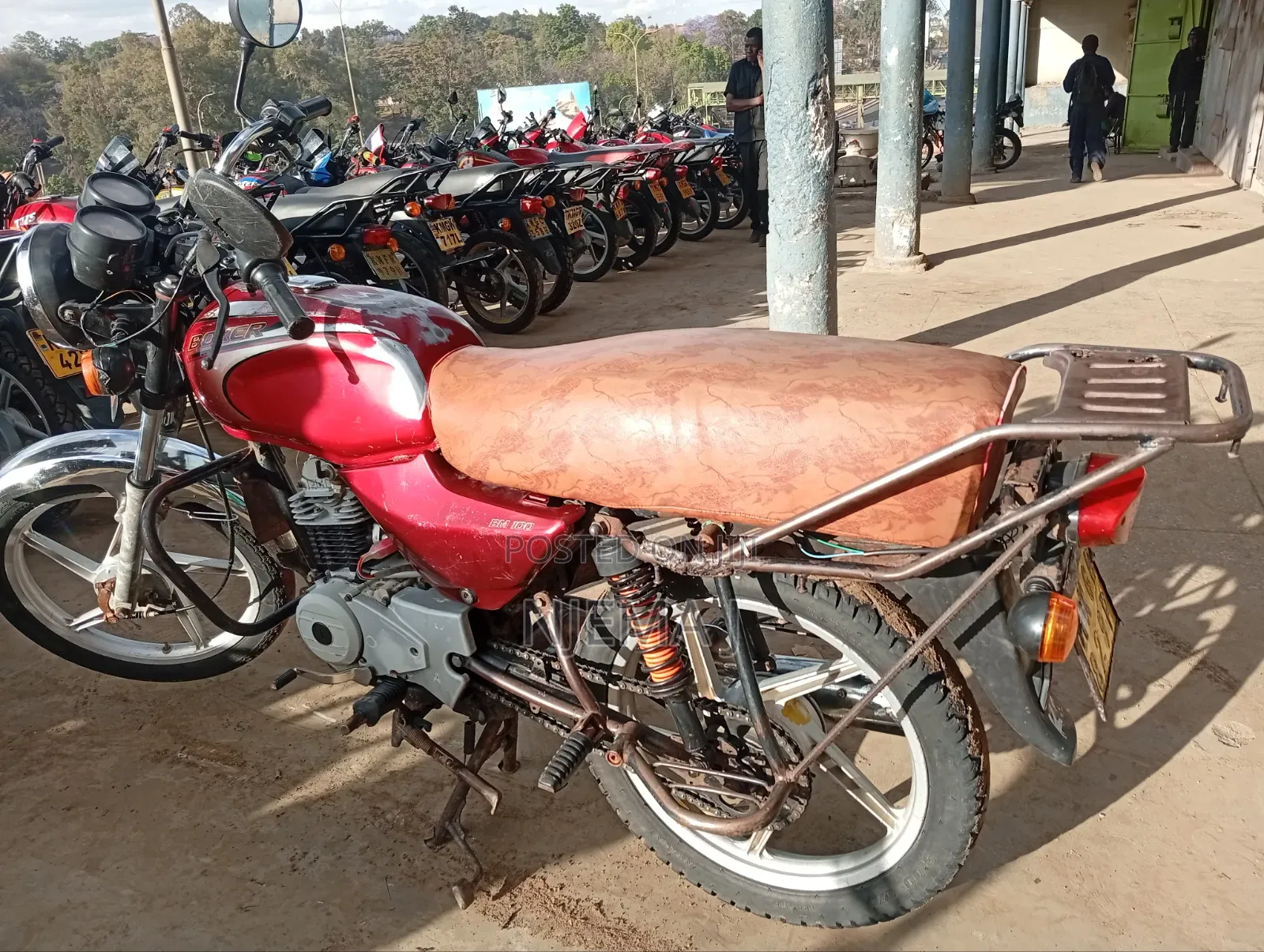 Bajaj Boxer 100 2023 Red