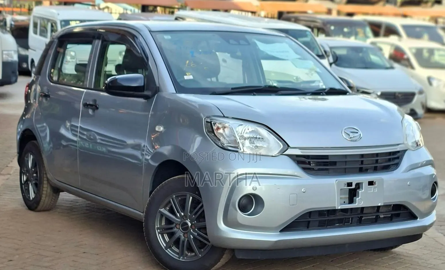 Daihatsu Boon 2021 Silver