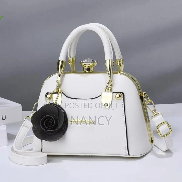Classy Handbag - thumbnail 5