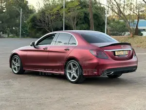 Mercedes-Benz C200 2015