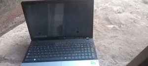 Laptop Samsung NP350E5C 4GB Intel Core i3 HDD 500GB