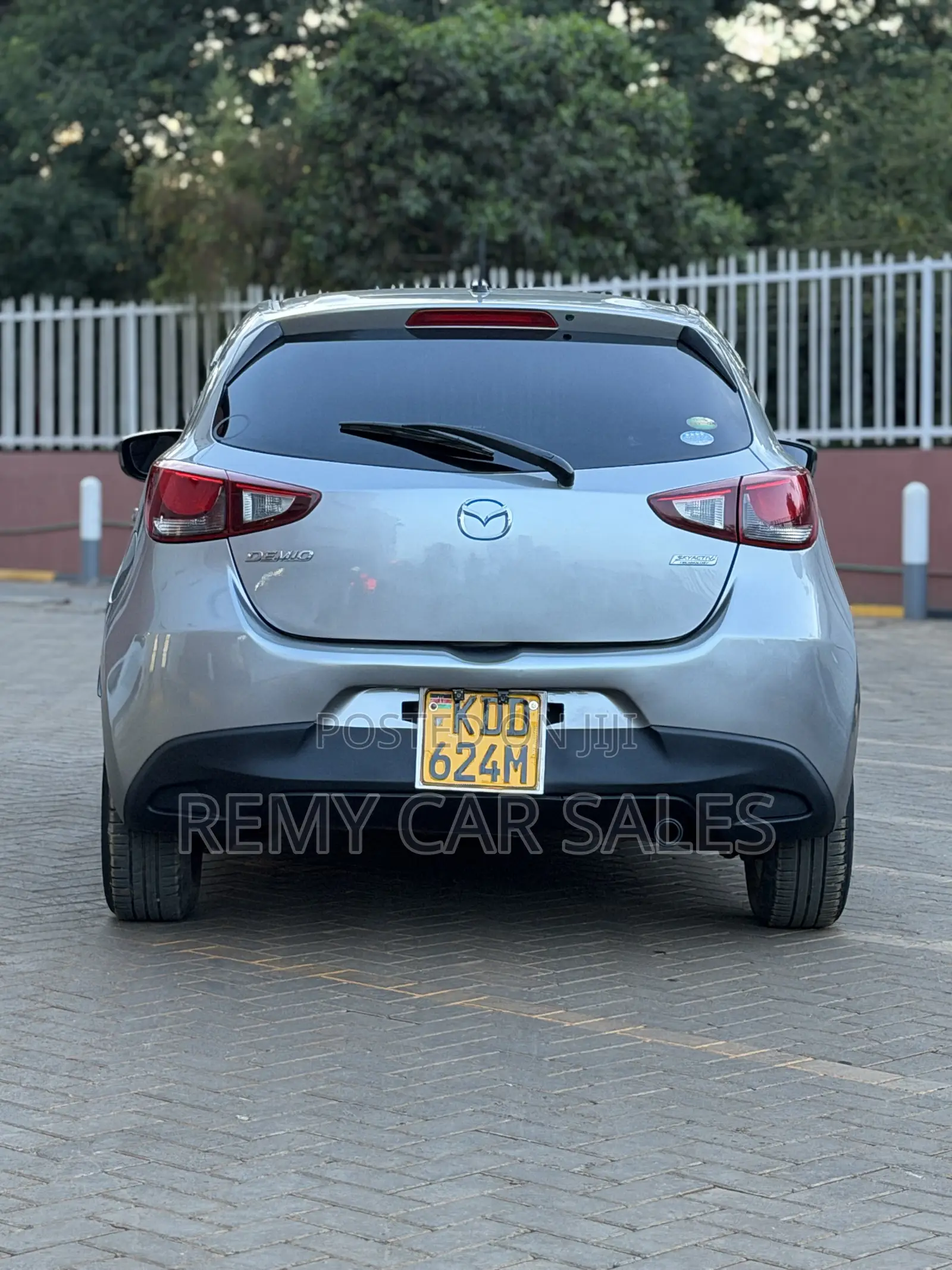 Mazda Demio 2015 Gray
