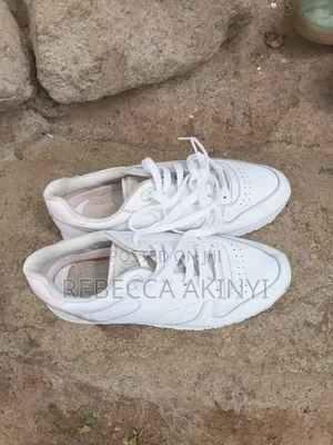 We Sell Shoes Thrift Mitumba