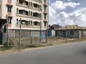1/8 Plot for Sale at Vikwatani