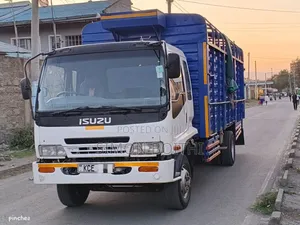 Isuzu FRR 2015 White