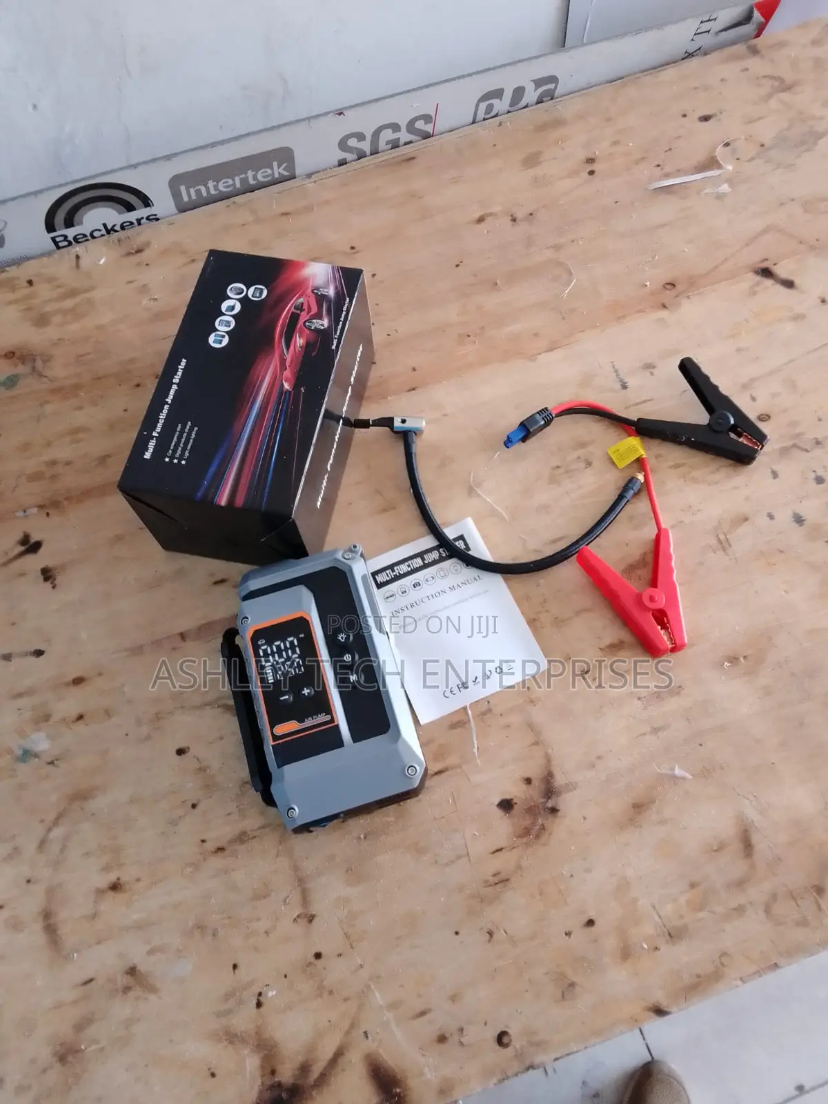 Smart Digital Jump Starter – Convenient Emergency Power