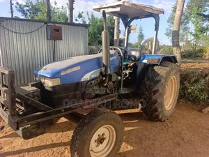 New Holland Tt55