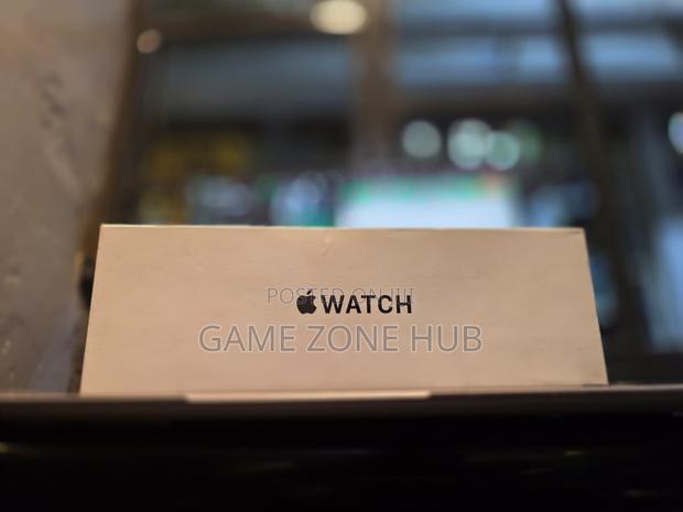 Apple Watch Series 11 42mm - main view
