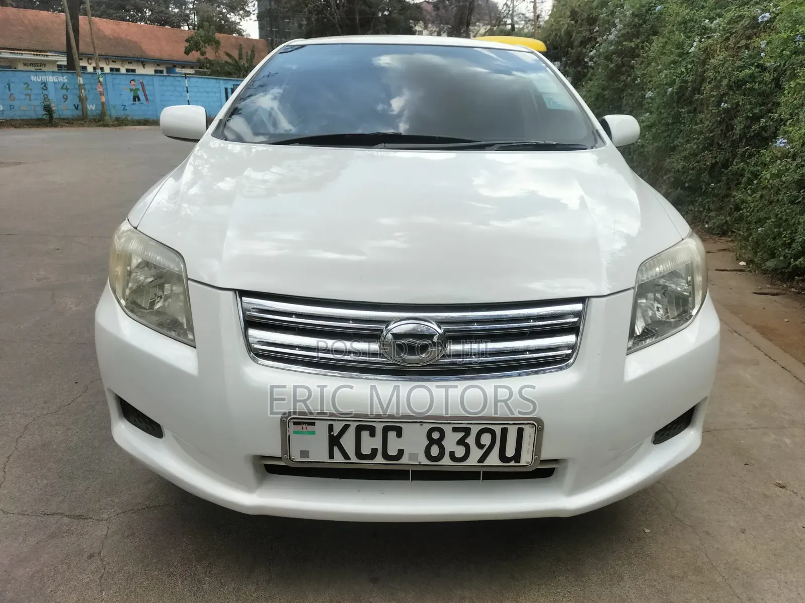 Toyota Axio 2009 White