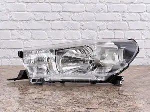Casp Head Lamp / Light Toyota Hilux Revolution 2015/2016/2017