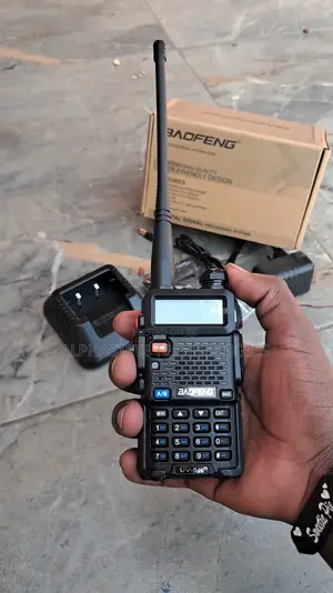 UV5R Rechargeable Long Range Walkie Talkie for Security