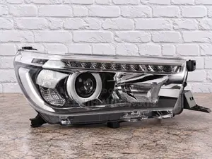 Head Lamp / Light Toyota Hilux Revo Rocco With LED 2015/2016/2017/2018