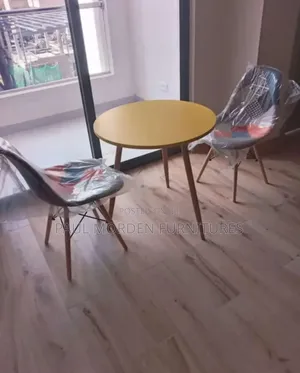 Eames Dining Chair