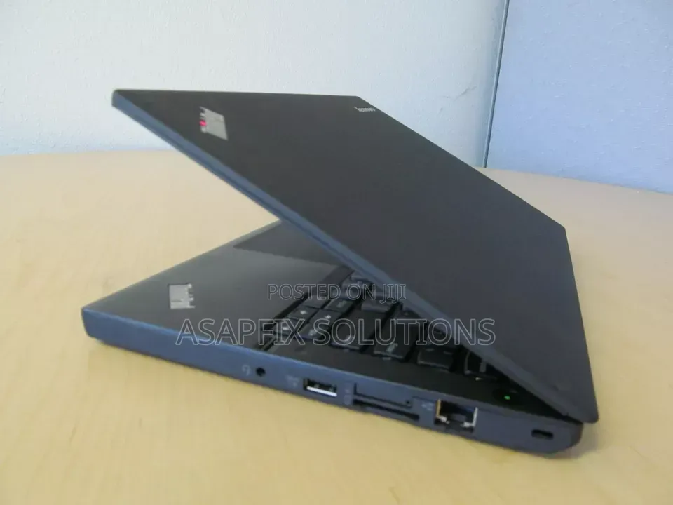 Laptop Lenovo ThinkPad X240 8GB Intel Core i5 SSD 256GB