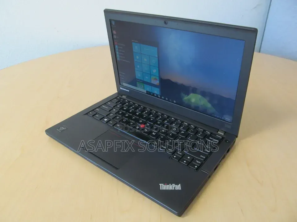 Laptop Lenovo ThinkPad X240 8GB Intel Core i5 SSD 256GB