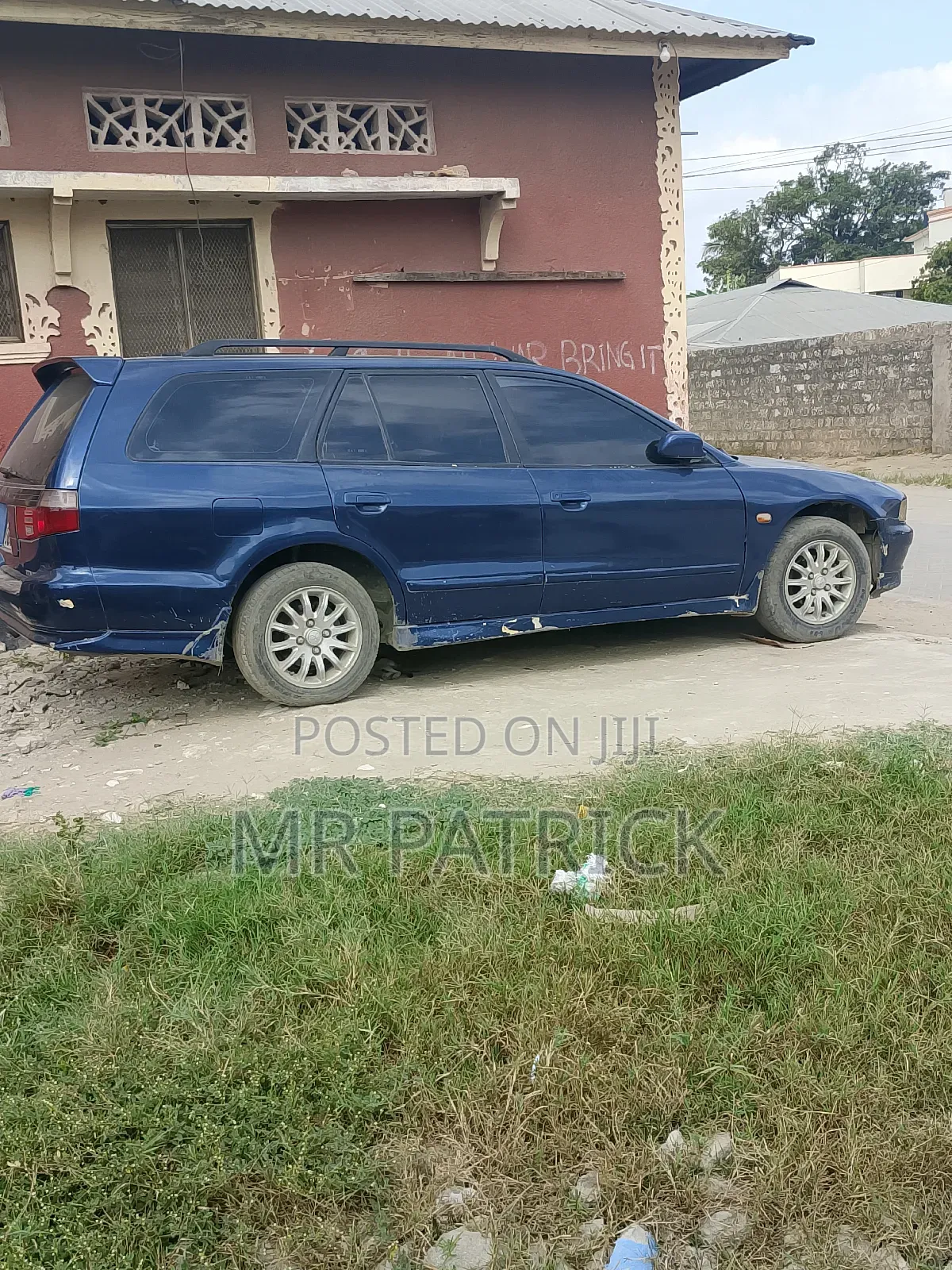 Mitsubishi Legnam 2000 Blue