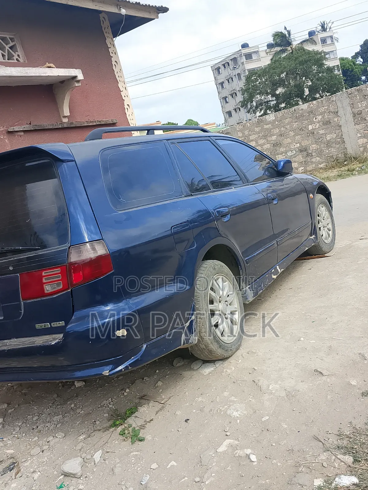 Mitsubishi Legnam 2000 Blue