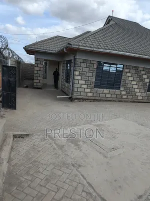 3bdrm Bungalow in Old Namanga Road, Kitengela for sale