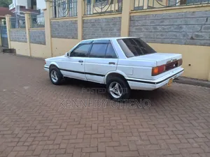 Nissan Sunny 1995 White