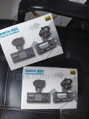 Wide-Angle Black Box Recorder for Complete Road Surveillance