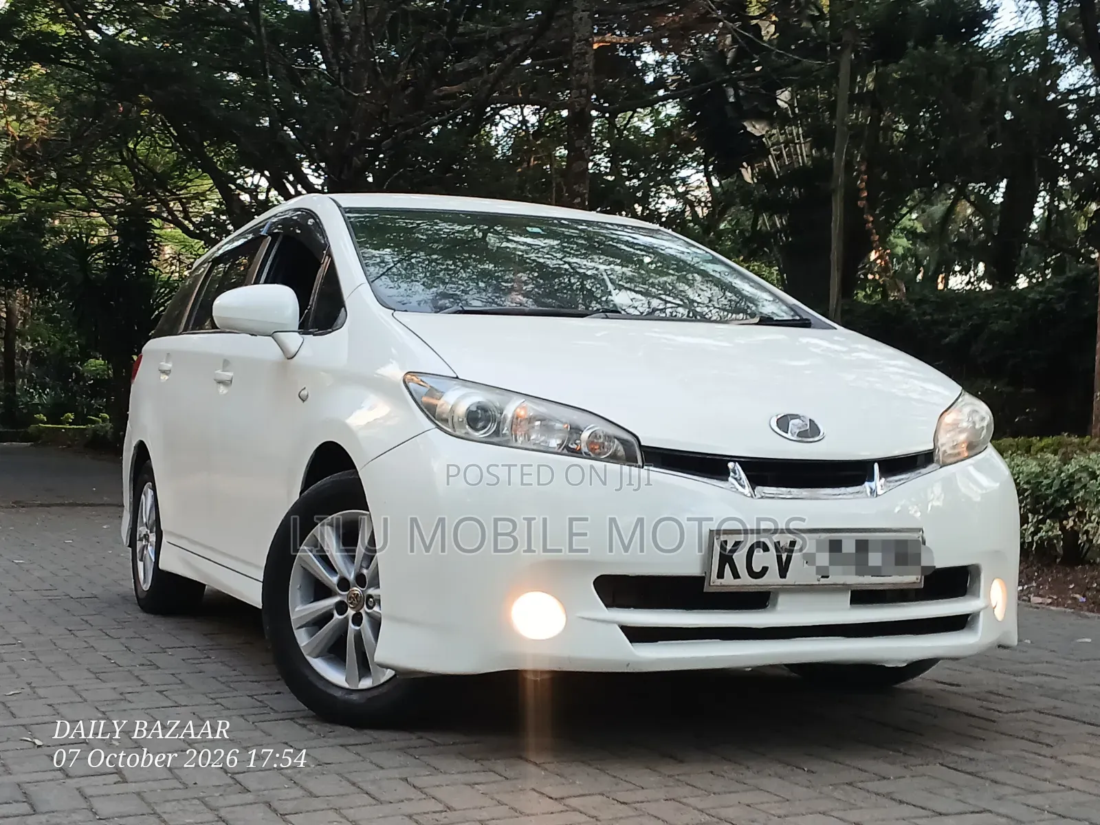 Toyota Wish 2012 White