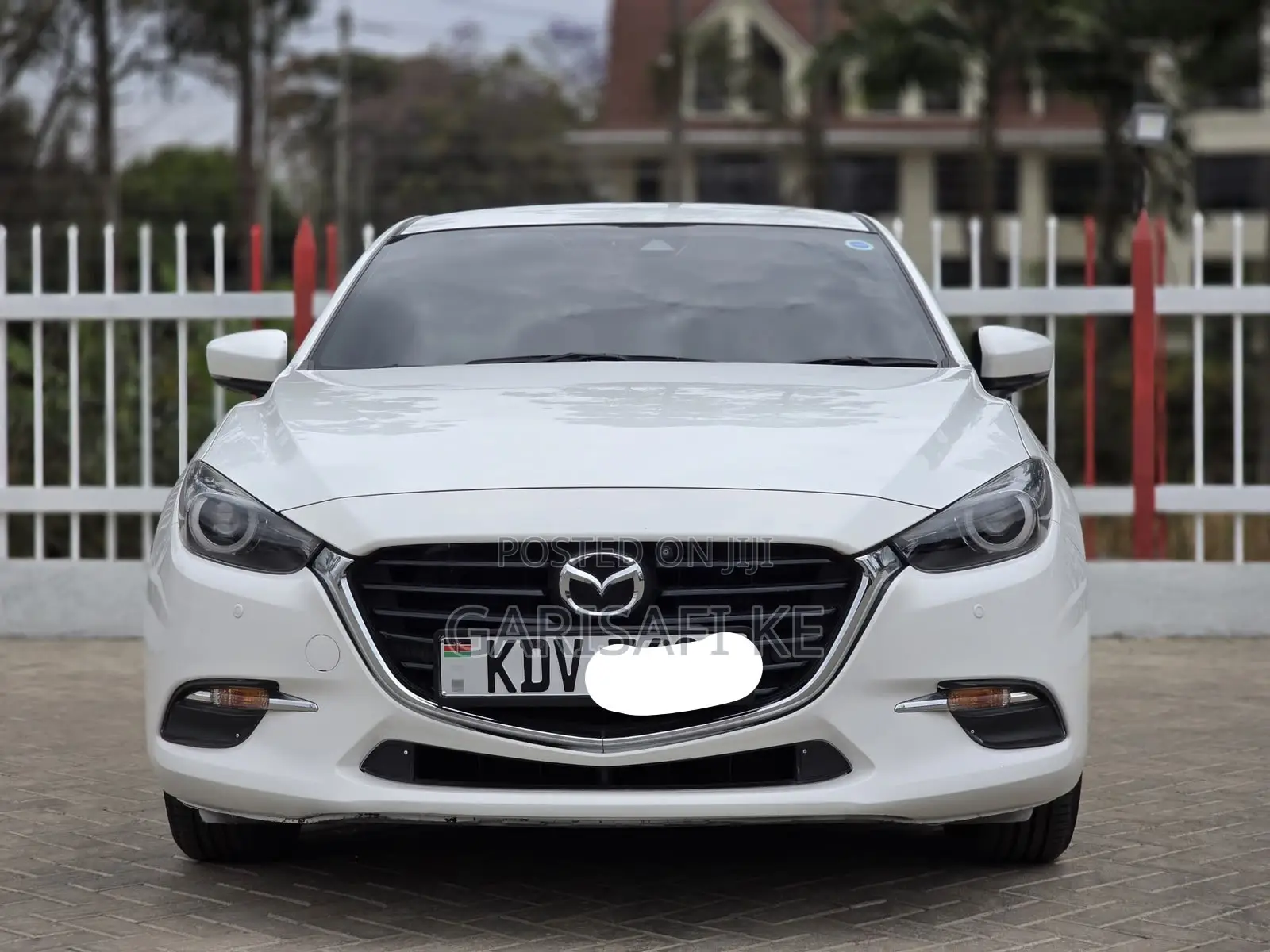 Mazda Axela 2018 White