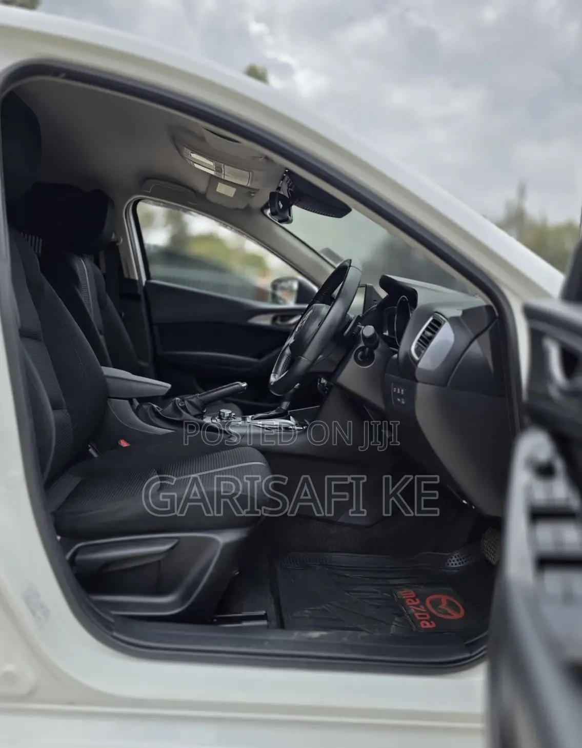 Mazda Axela 2018 White