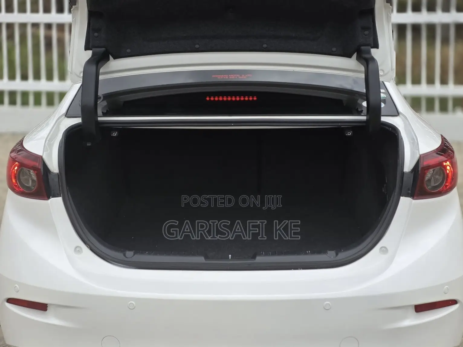 Mazda Axela 2018 White
