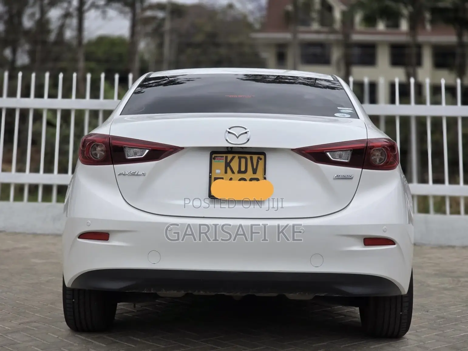 Mazda Axela 2018 White