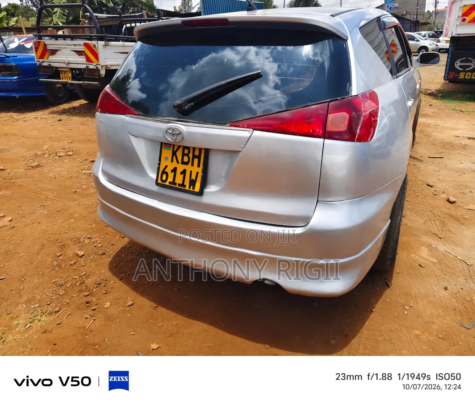 Toyota Caldina 2004 Silver