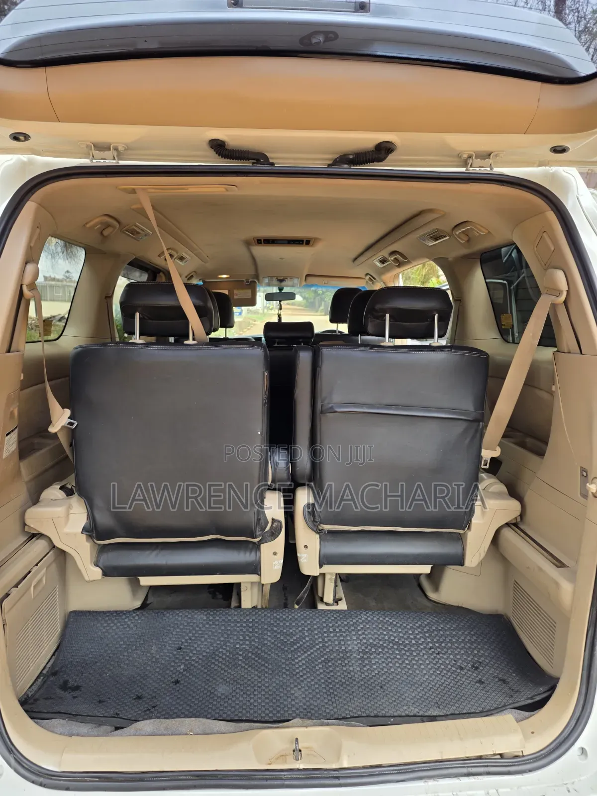 Toyota Alphard 2010 White