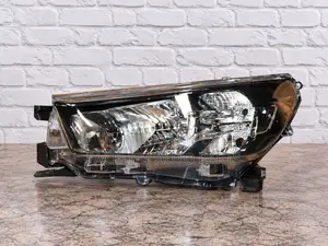 Head Lamp / Light Toyota Hilux Revo Rocco 2021 Normal