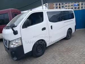 Nissan Caravan (Urvan) 2019 White