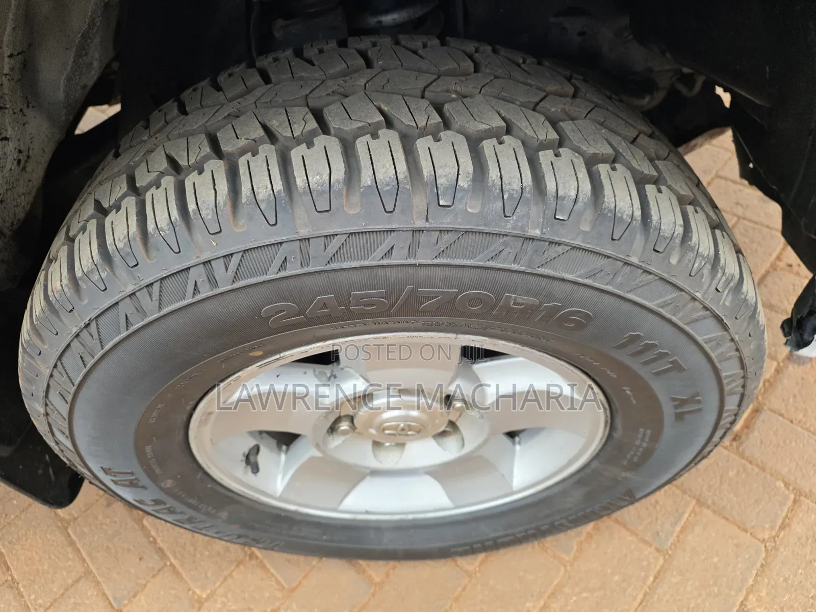 Toyota Hilux 2019 White