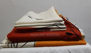 2 King-Size Bedsheets With 4pillow Cases