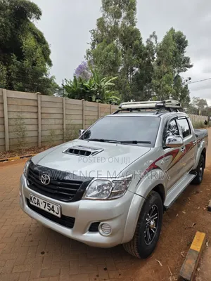Toyota Hilux 2007 Silver