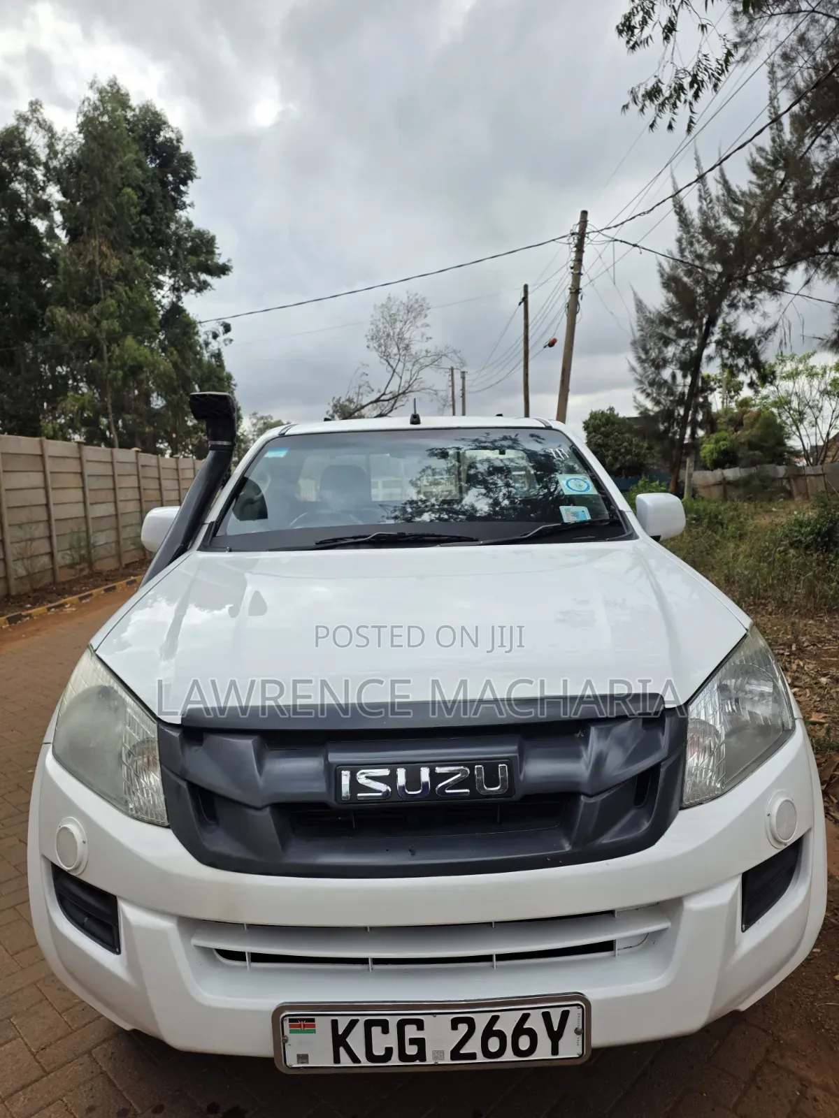 Isuzu D-MAX 2015 White