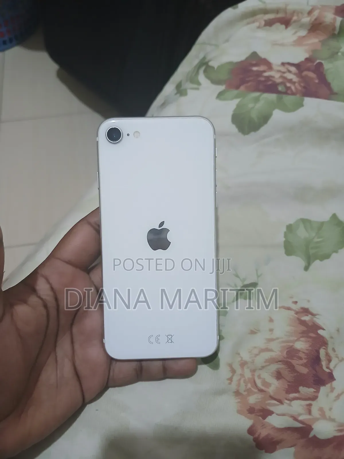 Apple iPhone SE 128 GB White