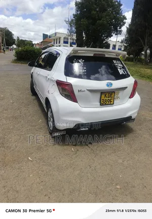 Toyota Vitz 2014 White