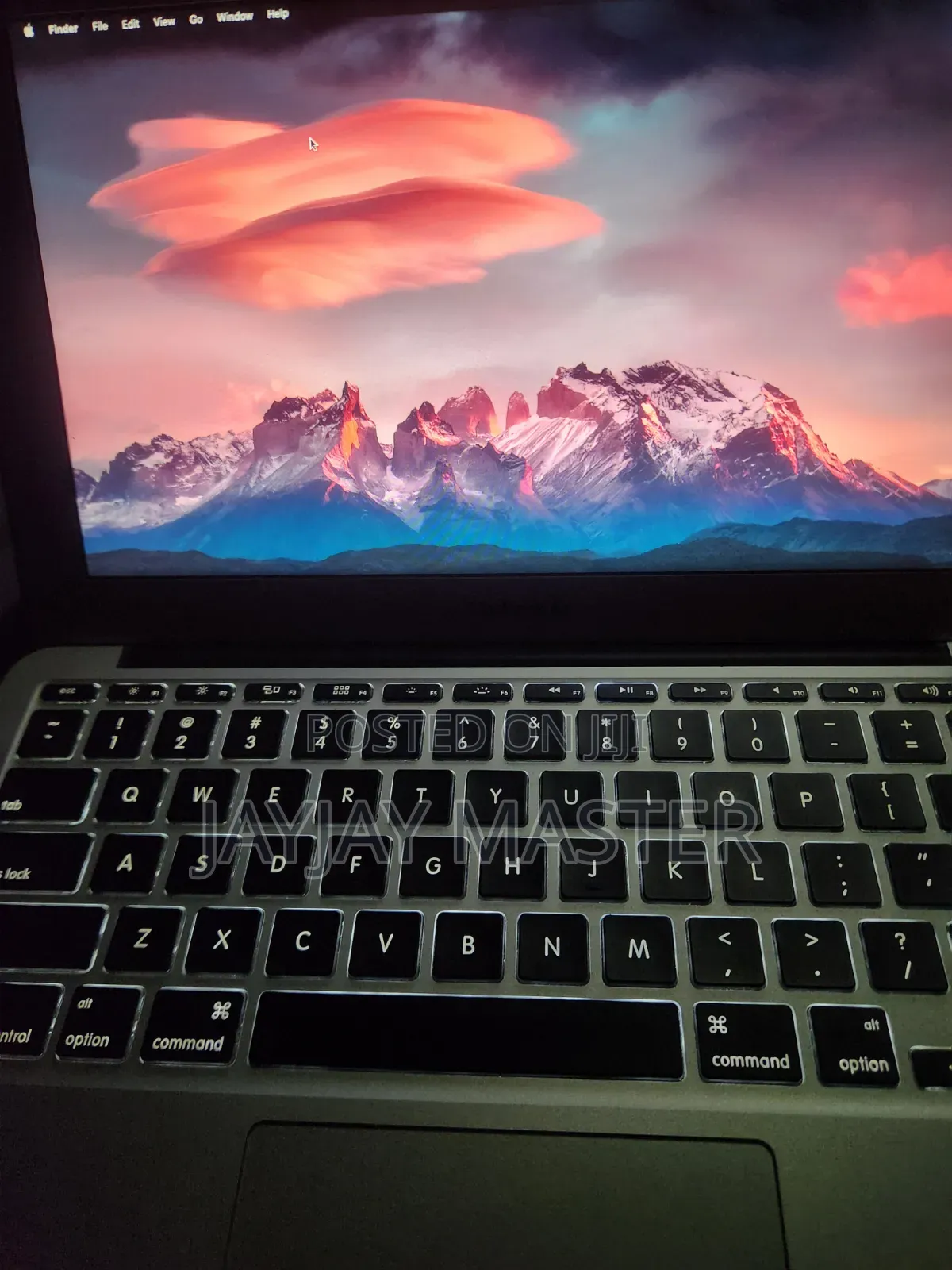 Laptop Apple MacBook Air 4GB Intel Core i5 SSD 128GB
