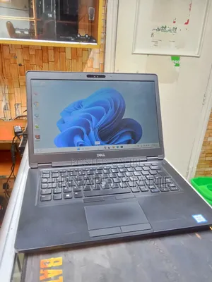 Laptop Dell Latitude 5490 8GB Intel Core i5 SSD 256GB