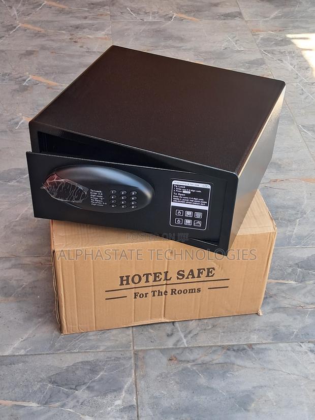 Electronic Hotel Safe 9KG Password Lock + Key - main view
