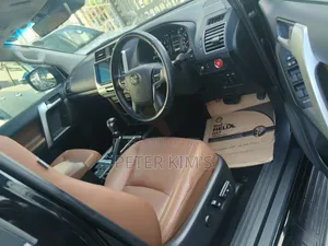 Toyota Land Cruiser 2019 Black