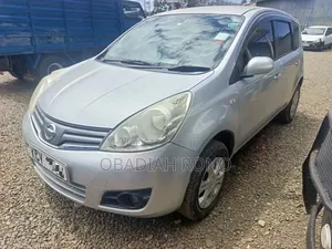 Nissan Note 2015 Silver