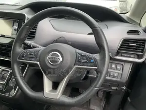 Nissan Serena 2018 Gray