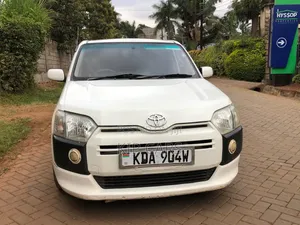 Toyota Probox 1.5 DX Comfort 2WD 2015 White